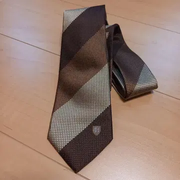 BLACK LABEL CRESTBRIDGE 넥타이