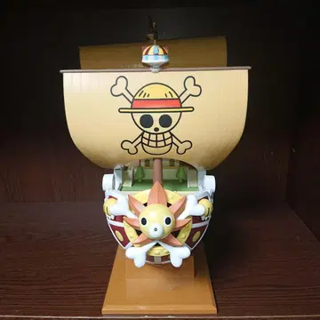 원피스 [ 사우전드 써니호 ]