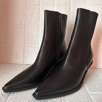 미사용 [크리콘포르트] 포인티드 사이드 고어 부츠 25.5cm 블랙