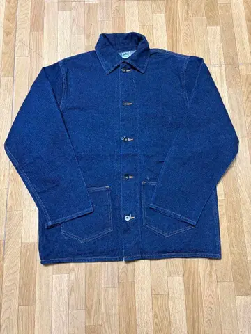 빈티지 구제 의류 로스앤젤레스 캘리포니아주립교도소 커버올