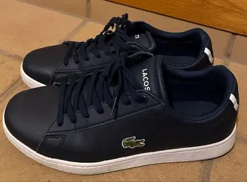 LACOSTE 네이비 스니커즈