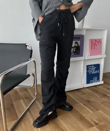 shaggy 빈티지 워시 쭈리 개더 루즈 팬츠