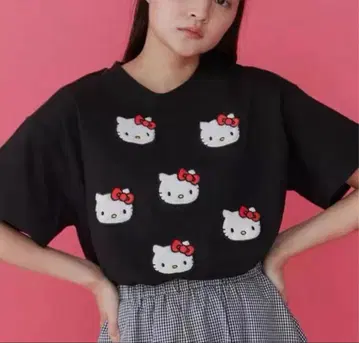 merry Jenny 헬로키티 블랙 T셔츠 반팔