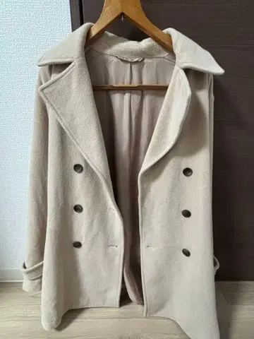 ETAM 코트 베이지