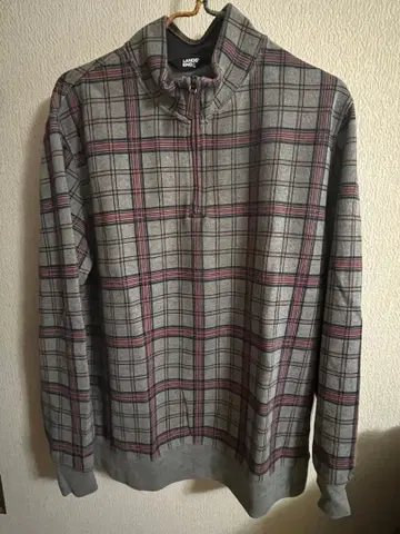 랜즈엔드 체크 무늬 하프 지퍼 스웨터 L