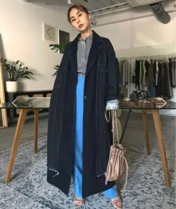 AMERI 페이크 레이어드 데님 롱 코트