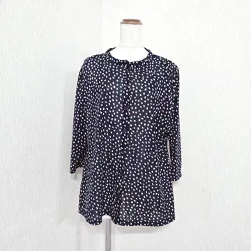 ELLENCE 도트 무늬 튜닉 블라우스 7부 소매 네이비 (3L) 신축성