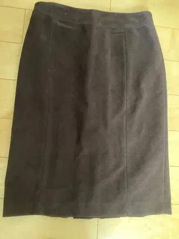 가을/겨울 스트로베리 필드 브라운 무릎 기장 플레어 스커트 M 사이즈