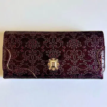 안나수이 장지갑 가마구치 에나멜 퍼플