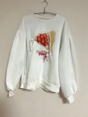 메리제니 마리리온 크레이프 콜라보 맨투맨