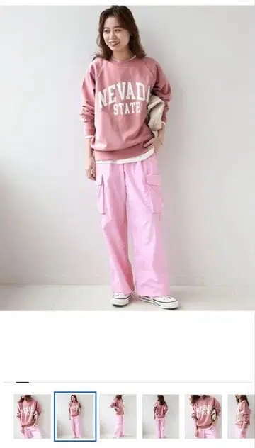 새상품 저널 스탠다드 레리움 핑크 맨투맨 로고 베이크루즈