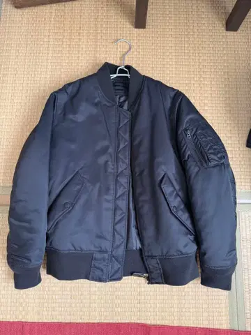 UNIQLO 나일론 자켓