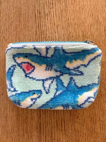 FEILER 상어 패턴 파우치