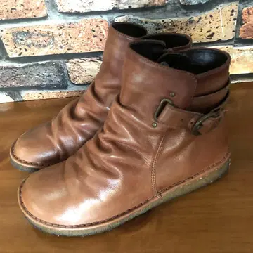 새상품급 FAUVE 가죽 숏부츠 23cm