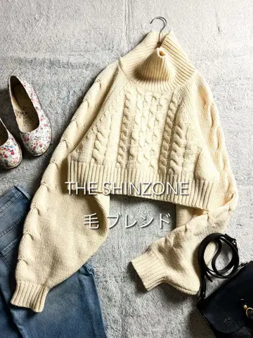 [ THE SHINZONE ] 울 혼방 크롭 하이넥 케이블 니트 F