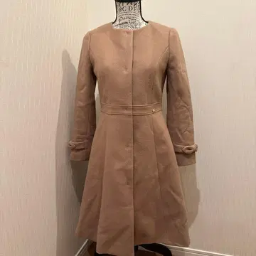 TOCCA 베이지 A라인 롱 코트