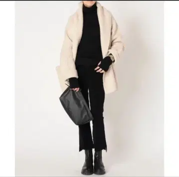 로렌 마누 지안 Deuxieme Classe 더블 페이스