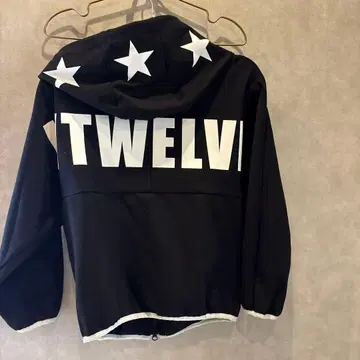 [V12] 새상품급 후드 부착 블랙 자켓 사이즈 0