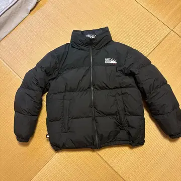 퍼스트 다운 블랙 다운 자켓