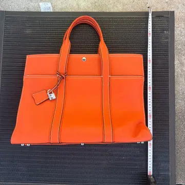오렌지 가죽 토트백