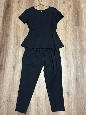 araara 여성 팬츠 셋업