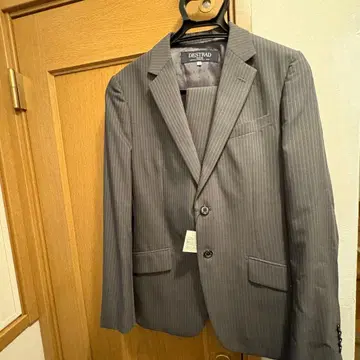 새상품 M 사이즈 DISTRAD 그레이 스트라이프 수트