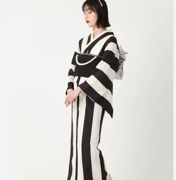 화이트 블랙 스트라이프 코몬 기모노 굵은 줄 워셔블 기모노