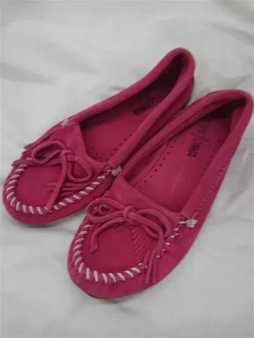 미네통카 401 모카신 핑크 계열 여성용 23cm