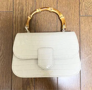 CHRISTIAN VILLA 베이지 핸드백