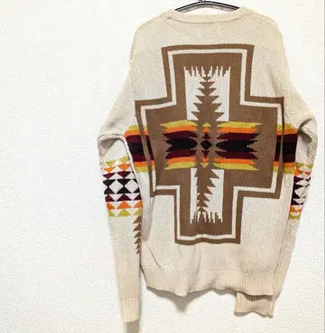PENDLETON S 사이즈 기하학 패턴 베이지 니트 스웨터