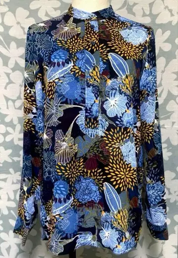 H&M 플라워 무늬 긴팔 상의 셔츠 블라우스