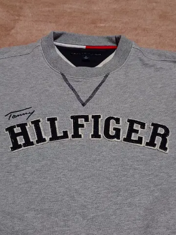 타미힐피거 남성용 맨투맨 트레이닝복