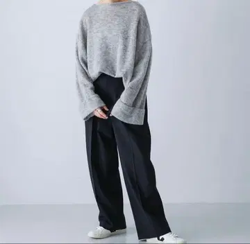 [ 새상품급 ] 24AW 알파카 혼방 와이드 슬리브 니트