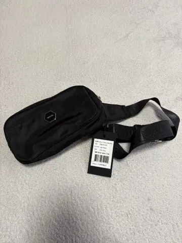 BALR. 클래식 웨이스트백 - 제트 블랙