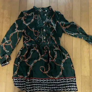 ZARA BASIC 체인 패턴 긴팔 원피스