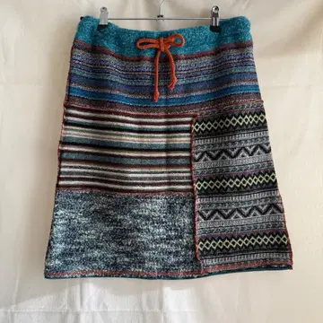 진 나소스 패치워크 니트 스커트 미착용