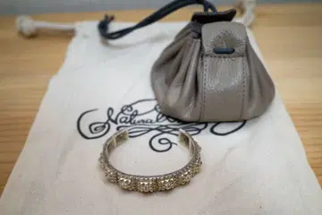 NATURAL INSTINCT 'ELEMENT OF INSTINCT 3'