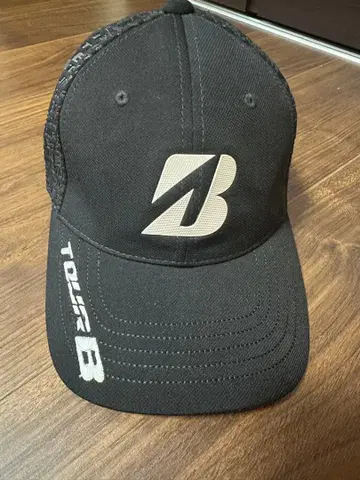 TOUR B 블랙 캡 JGR 로고