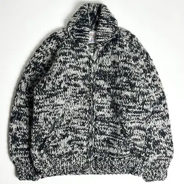 레어 컬러 [새상품급] KANATA/카우친 스웨터/가디건/화이트 블랙