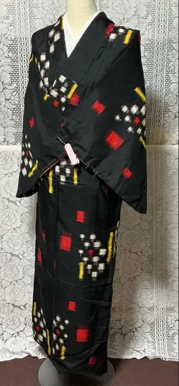 [ 레어 앤티크 ] 메이센 기모노 블랙 계열 순수 실크 주름 있음