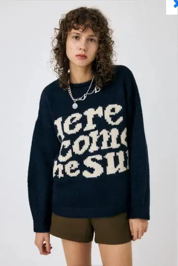 MOUSSY LETTERED 스웨터 네이비