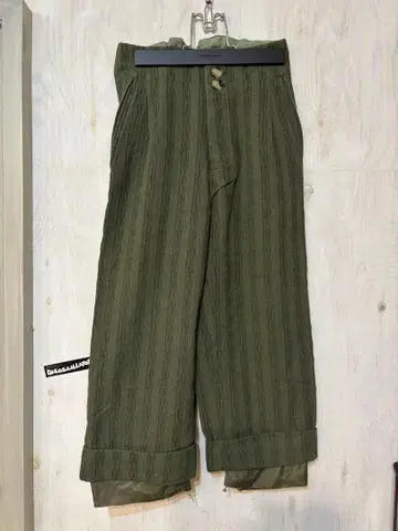 MOTIVE 서스펜더 팬츠