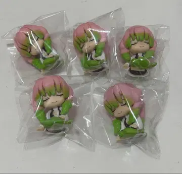 귀멸의 칼날 칸로지 미츠리 어깨 쿵