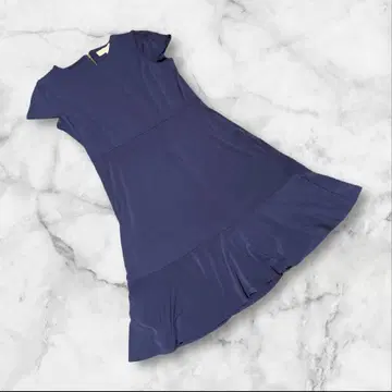 [마이클코어스] (S) 플레어 원피스 숏 슬리브 미디 기장