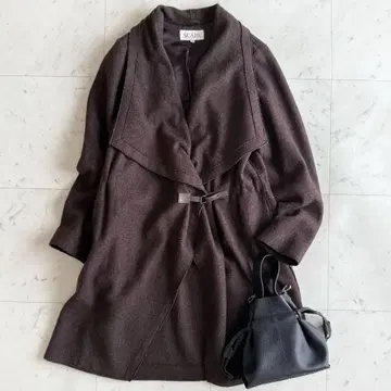 새상품급 스캐파 42 사이즈 울 100% 숄카라 리버 코트 브라운