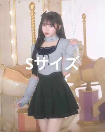 [ 정품 ] 미셸 마카롱 슬림 레그 스커트 블랙