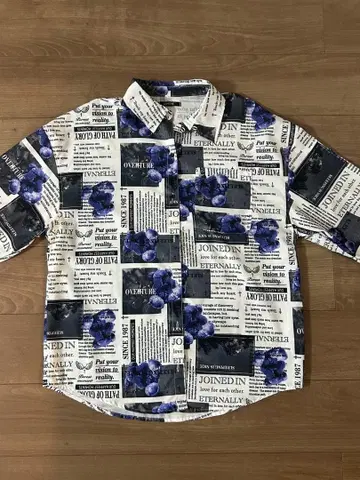 꽃무늬 신문풍 프린트 셔츠 (긴팔)