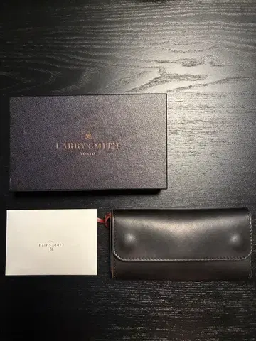 LARRY SMITH 다크 브라운 장지갑 새상품급