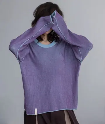 VACANCY 플레이팅 배색 리브 상의