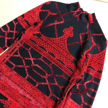 새상품급 이탈리아제 잔프랑코 페레 울 실크 얇은 소재 스웨터 티셔츠